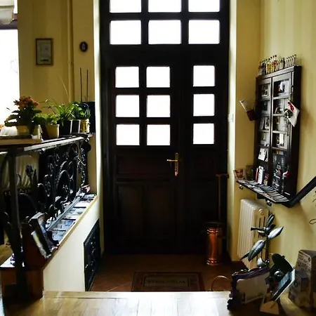 Ada Apartment