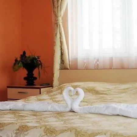 Ada Apartment