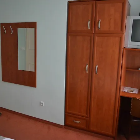 Apartment Ada *